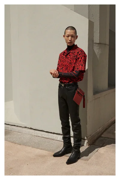 Look 32